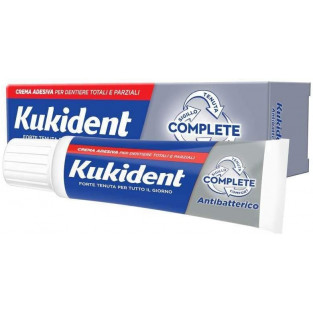 Kukident Complete Antibatterico Crema Adesiva Dentiera - 47g